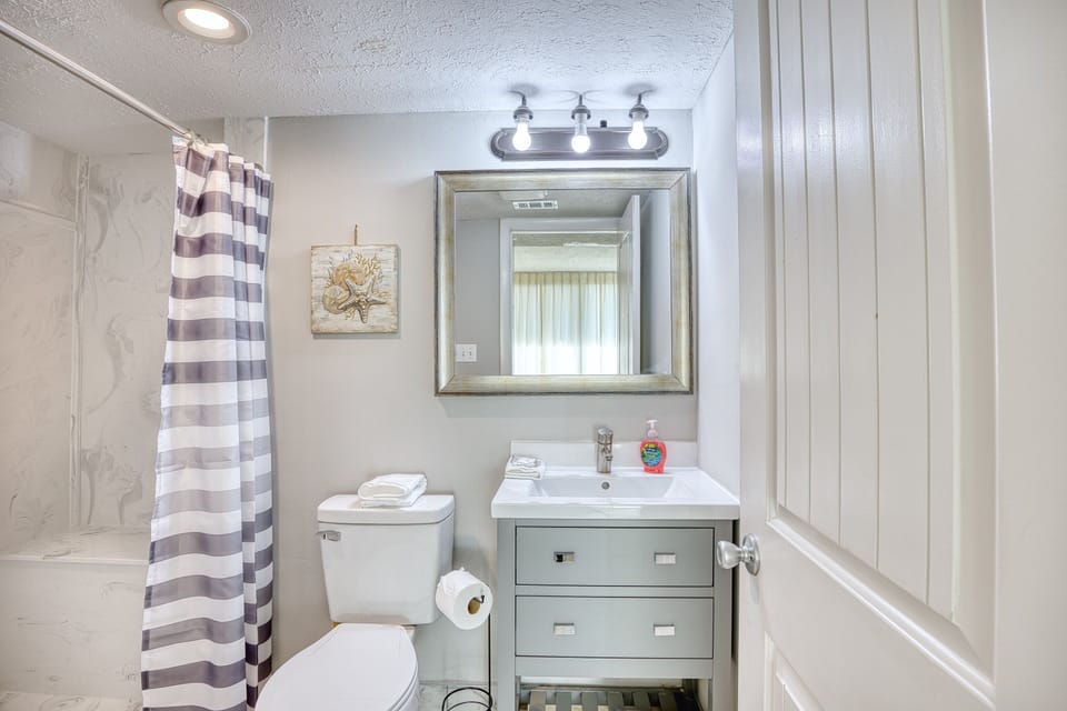 grab bar/bench seat