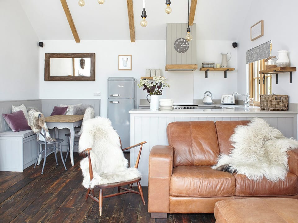 Stylish open-plan living space | The Barn, Brighstone