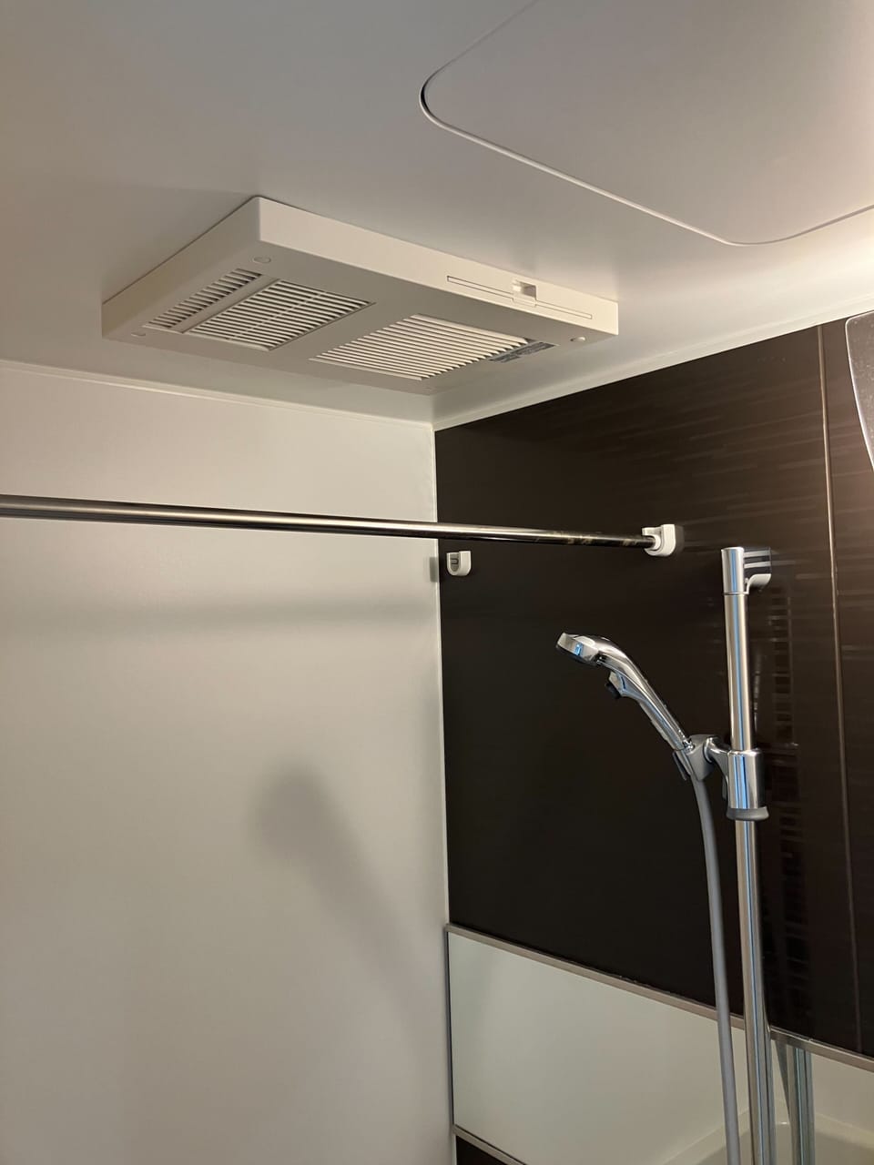 Double Bed Room | Bathroom | Separate tub and shower, deep soaking tub, free toiletries, hair dryer