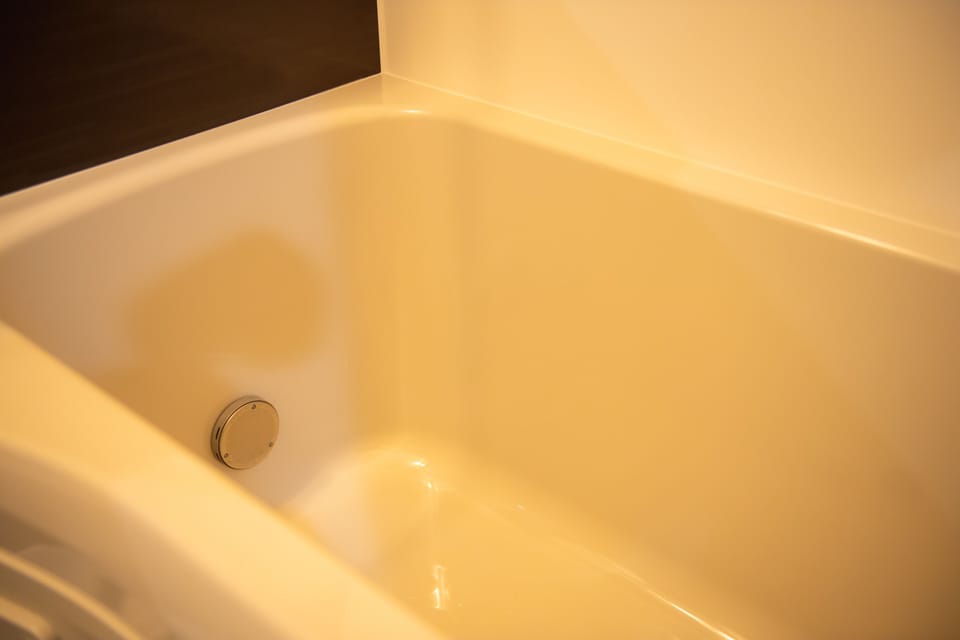 Double Bed Room | Bathroom | Separate tub and shower, deep soaking tub, free toiletries, hair dryer