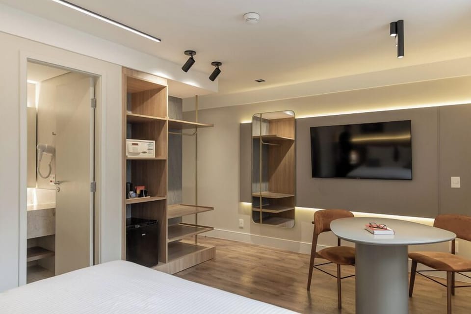 Luxury Double Room, 1 Queen Bed | Minibar, in-room safe, desk, laptop workspace