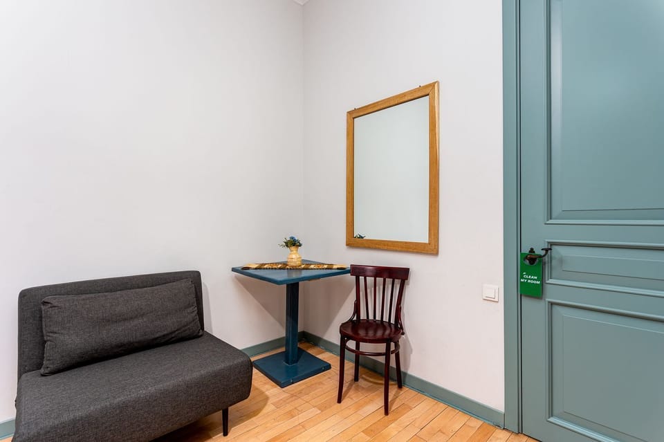 Individually decorated, individually furnished, soundproofing