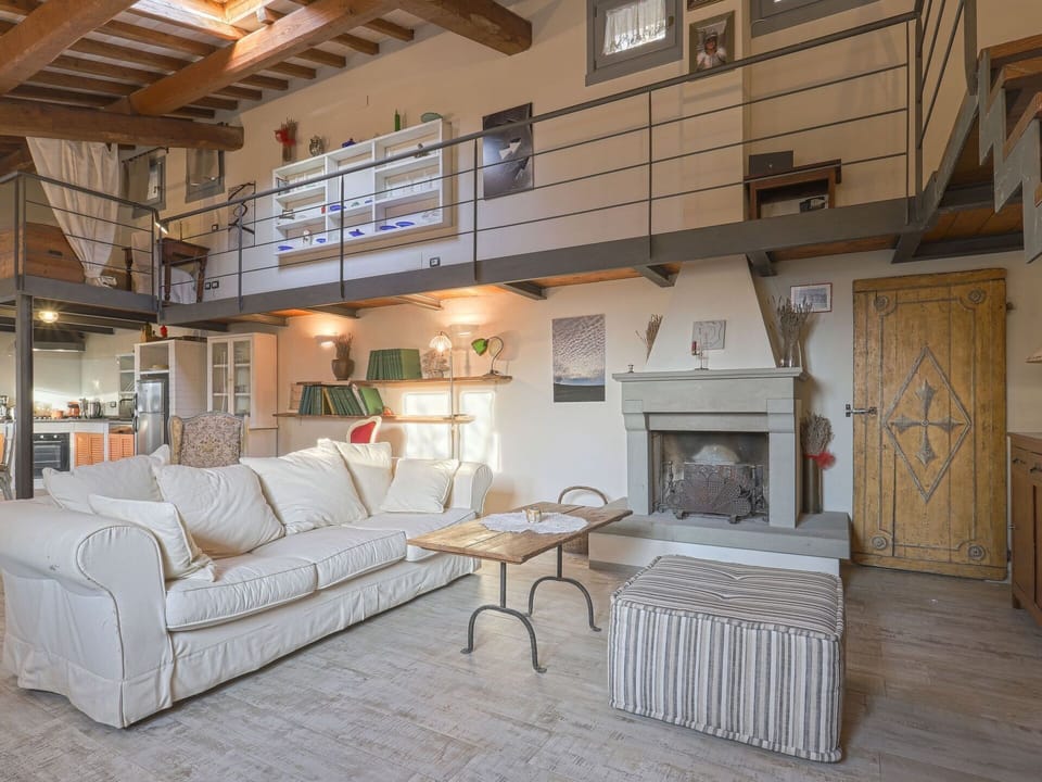 Furniture, Table, Couch, Wood, Interior Design, Lamp, House, Flooring, Living Room, Floor