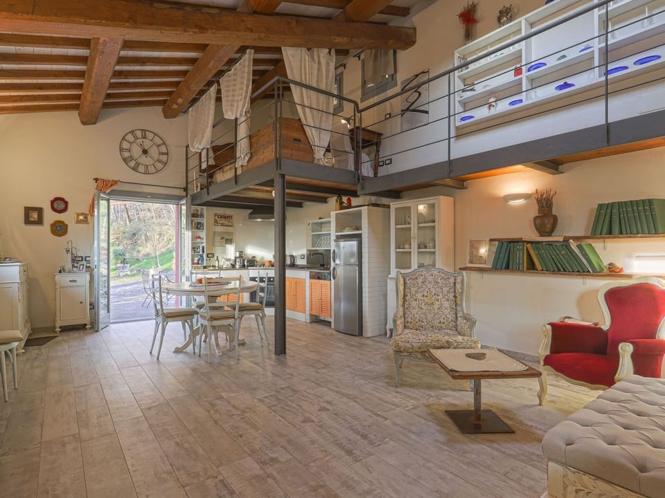 Property, Furniture, Wood, Architecture, Table, Floor, Flooring, Real Estate, Chair