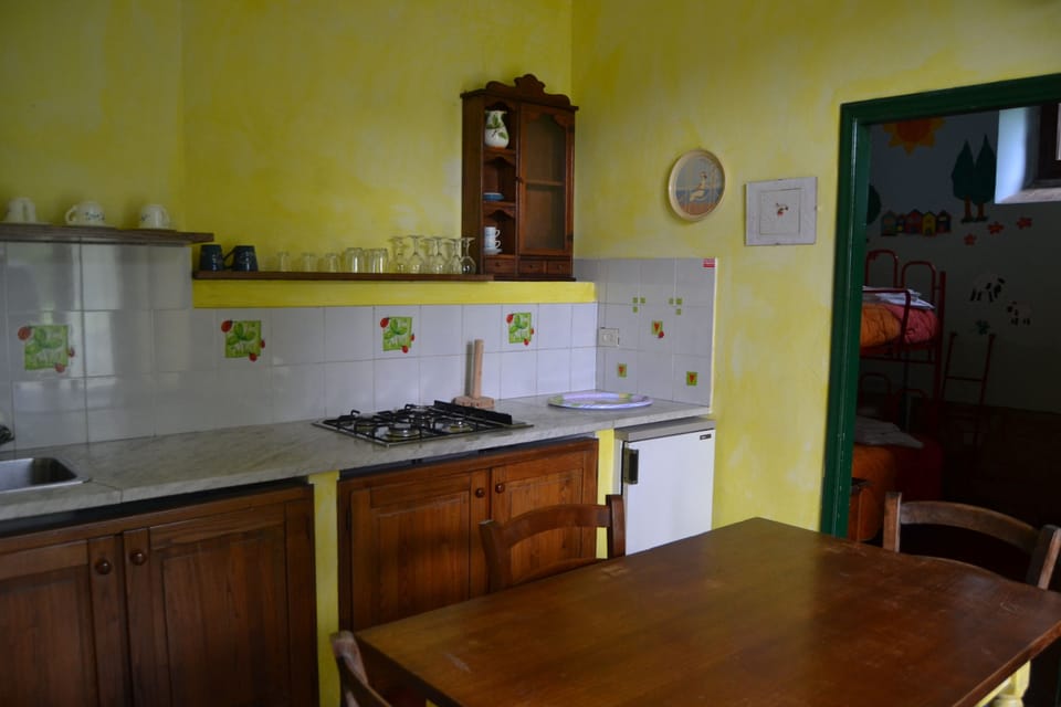 Apartment, 2 Bedrooms, Smoking, Balcony | Interior