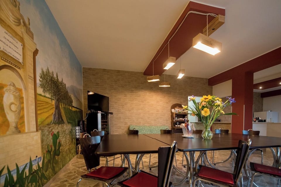 Room, 1 Bedroom, Smoking, Patio | Interior