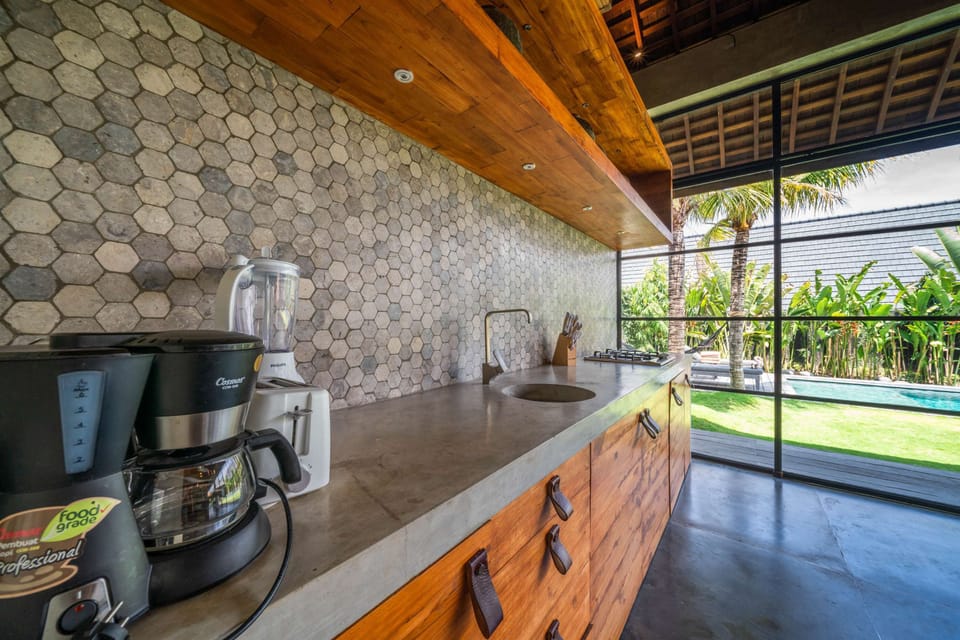 Villa, 3 Bedrooms | Private kitchenette | Fridge, microwave, stovetop, cookware/dishes/utensils