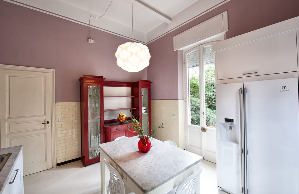 Villa, 5 Bedrooms, Smoking, Balcony | Interior