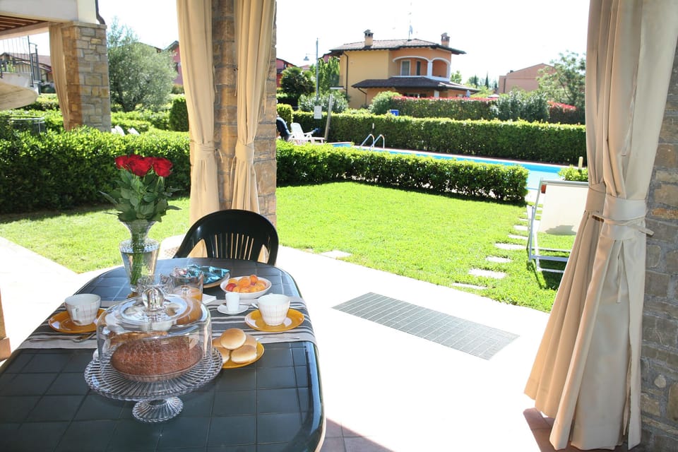 Apartment, 2 Bedrooms, Smoking, Patio | Garden