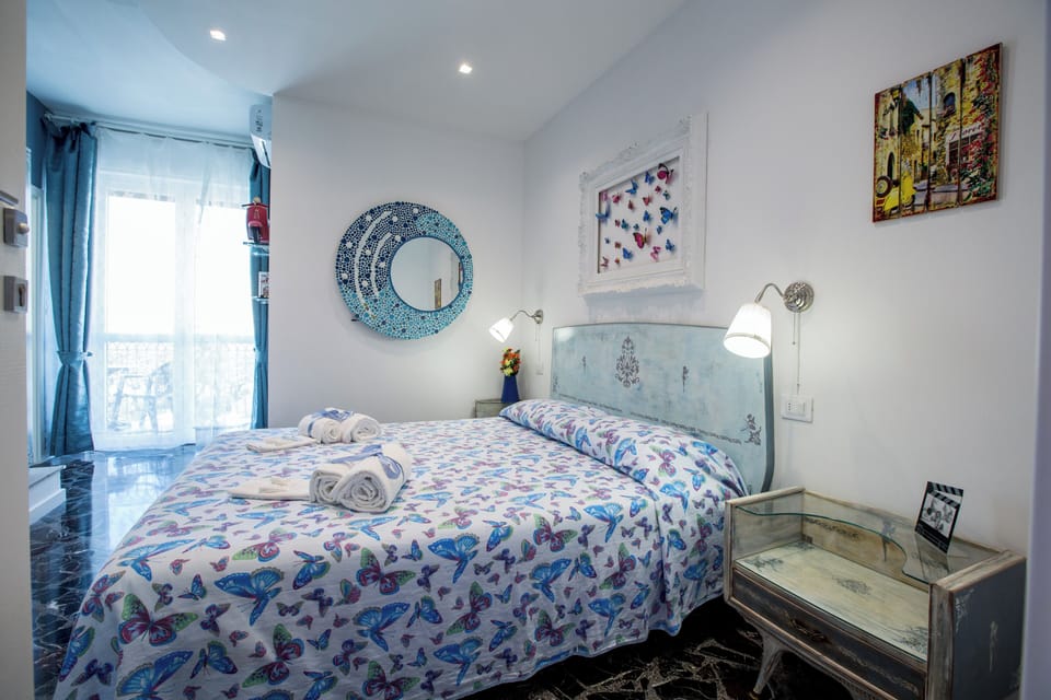 Room, 1 Bedroom, Balcony, City View | 1 bedroom