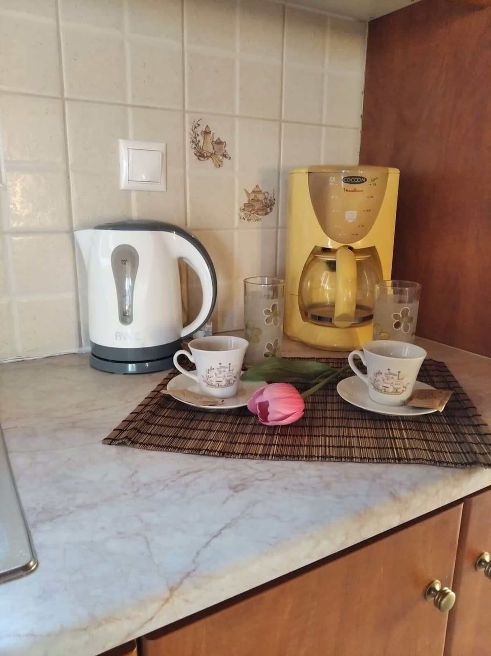 Convenient Coffee and Tea Station

