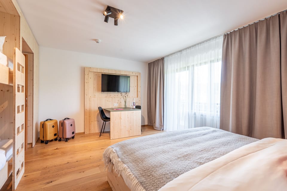 Family Apartment | Hypo-allergenic bedding, blackout drapes, iron/ironing board, free WiFi