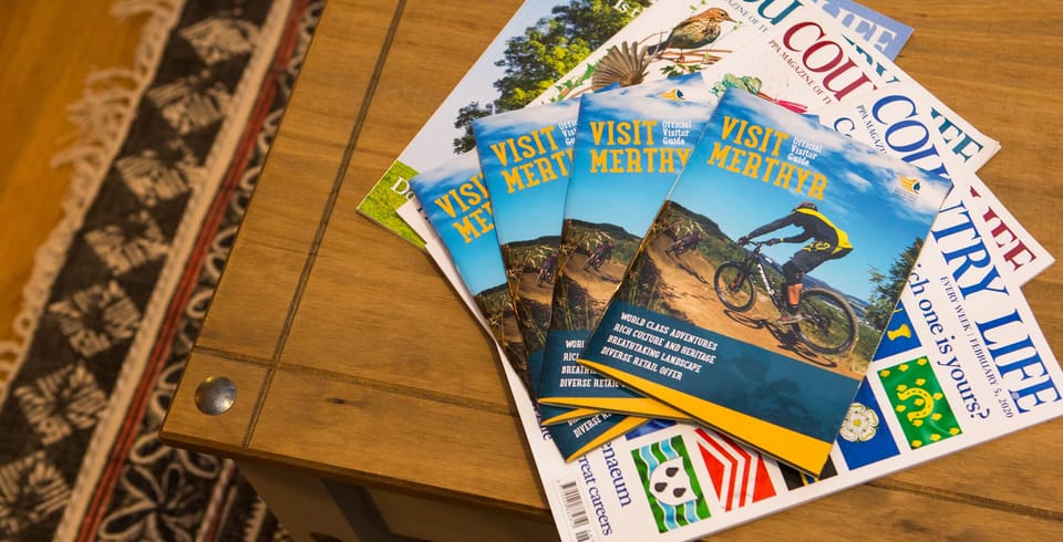 Deluxe Cottage, Private Bathroom (43 BBEscapes) | Lounge