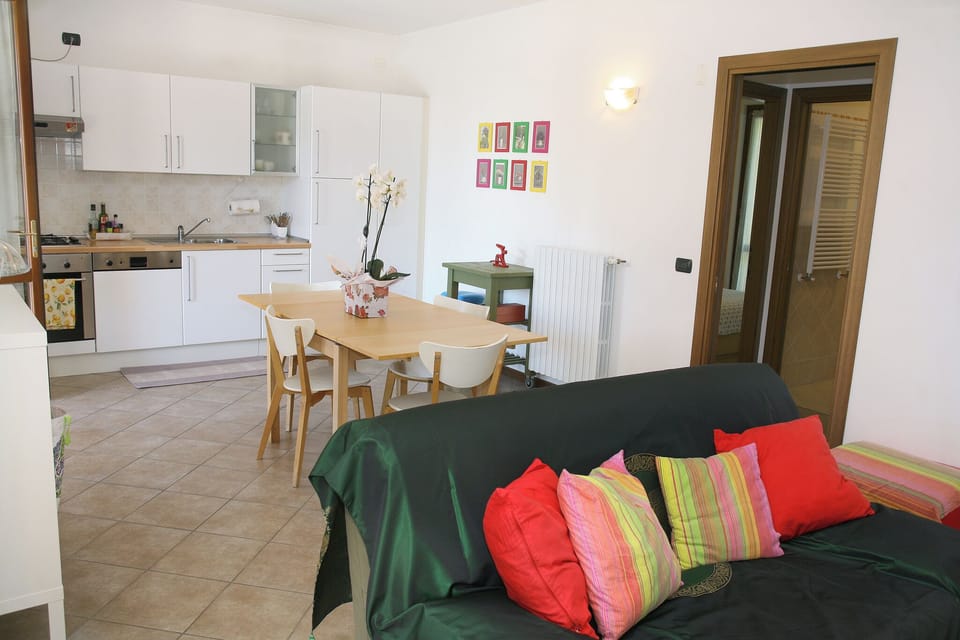 Apartment, 2 Bedrooms, Smoking, Patio | Living area | Flat-screen TV