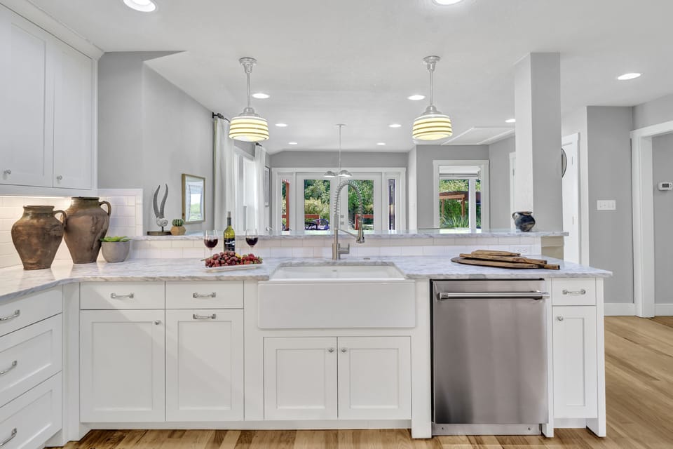 Kitchen with all updated appliances. 