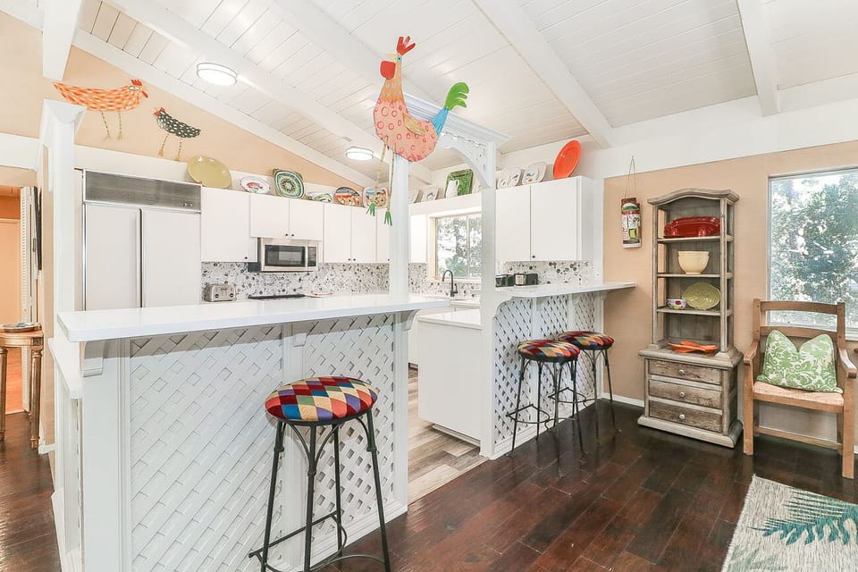 12 Spotted Sandpiper - Kitchen