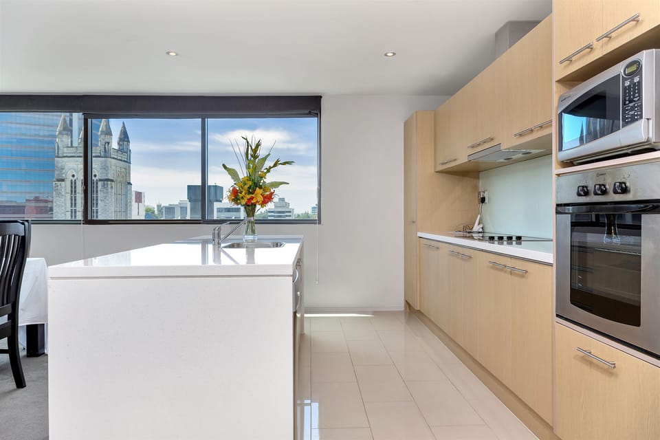 2 Bedroom Penthouse Suite | Private kitchen | Coffee/tea maker, electric kettle, toaster