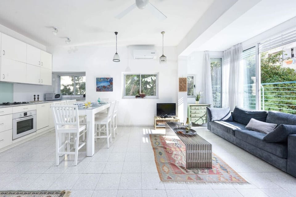 Apartment, 2 Bedrooms | Interior