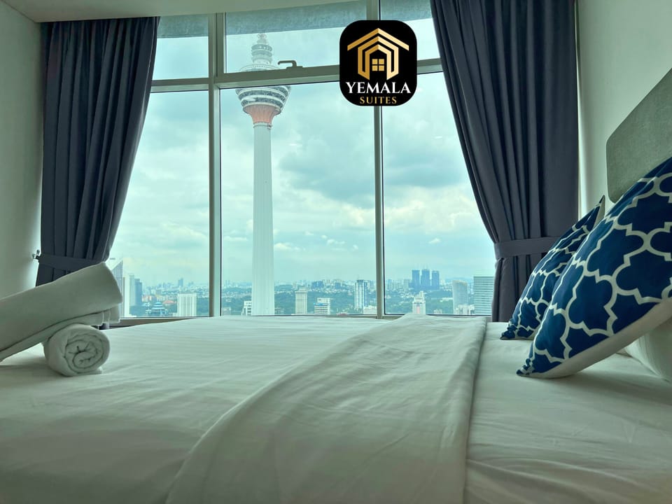 Towers Executive Suite | Premium bedding, individually furnished, laptop workspace