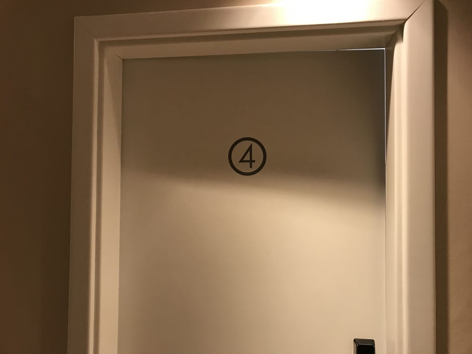 Bet Apartments - City Suites Reig. Hostel in Valencia