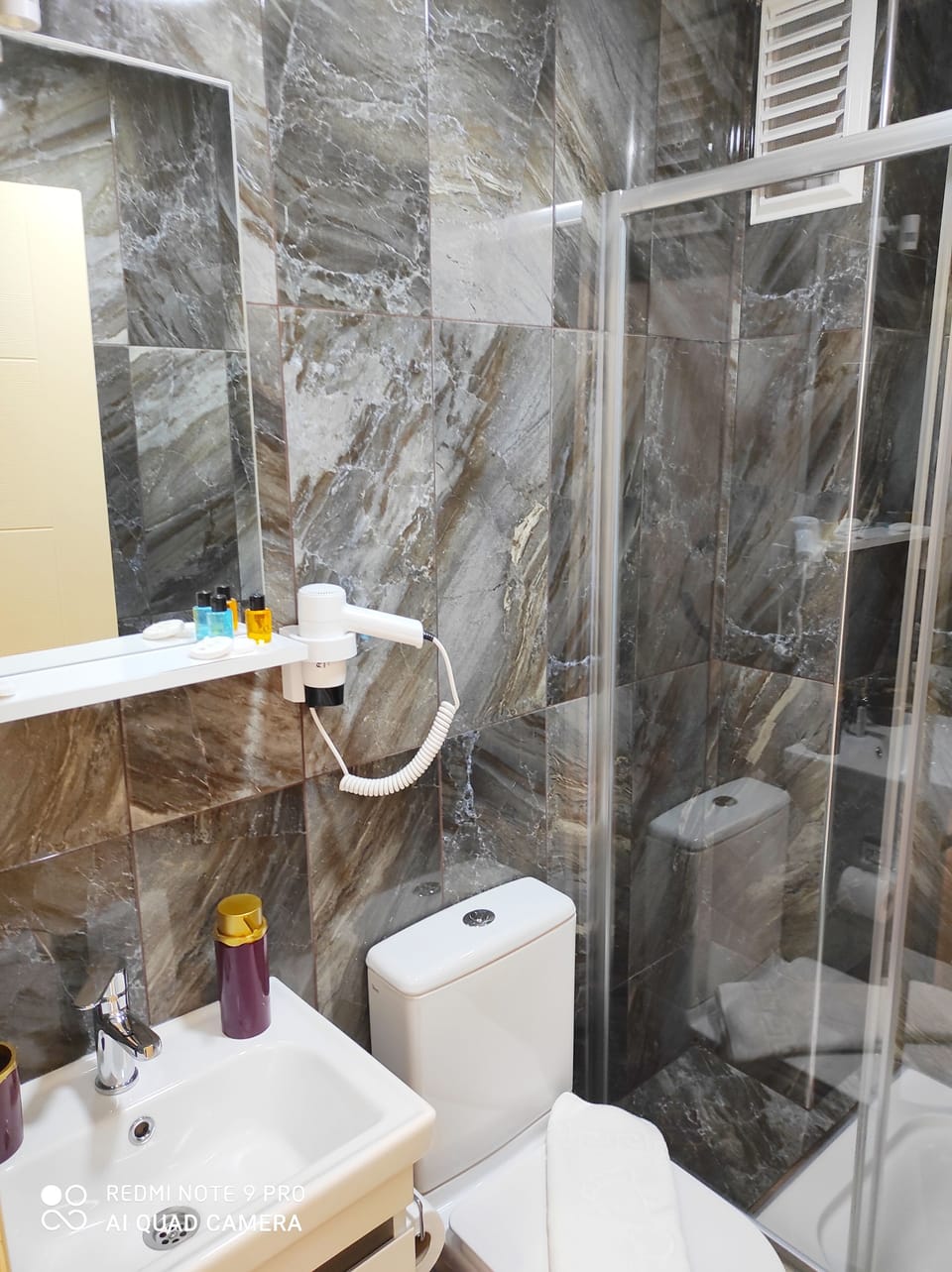 Bathroom shower