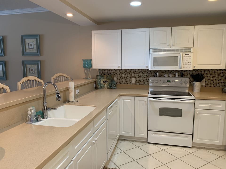 Kitchen with everything you need!
