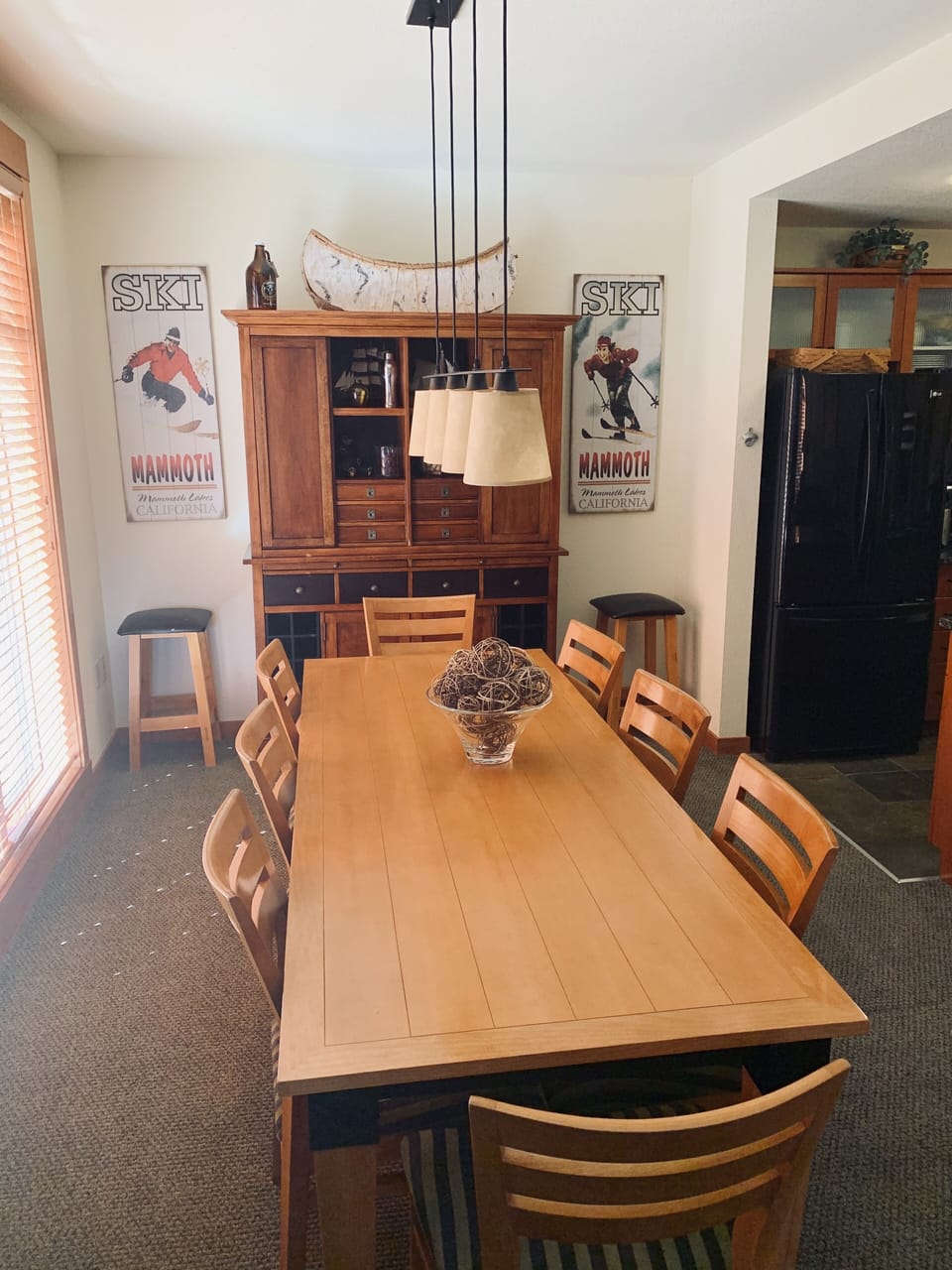 Plenty of room for large gatherings 
