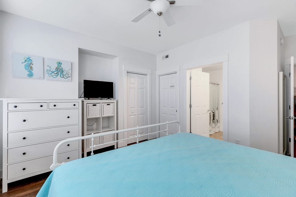 King Bedroom