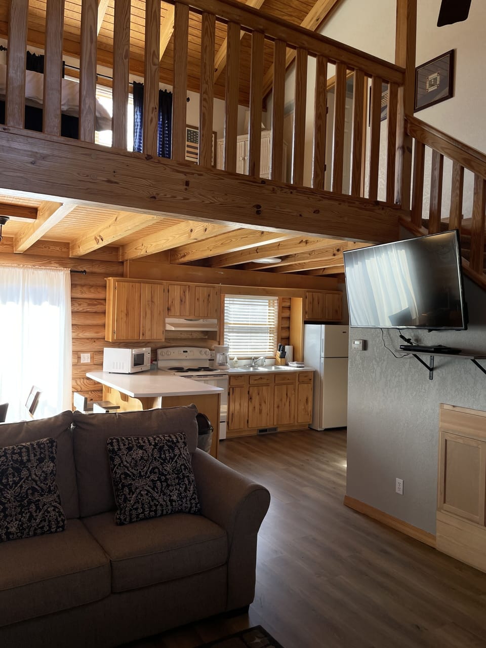Premium Cabin, 2 Bedrooms, Non Smoking, Lake View (511, Terrace) | Egyptian cotton sheets, premium bedding, down comforters, pillowtop beds