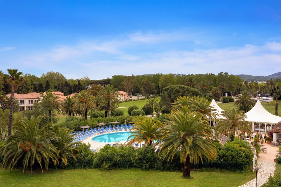 Experience the picturesque atmosphere at this amazing property.