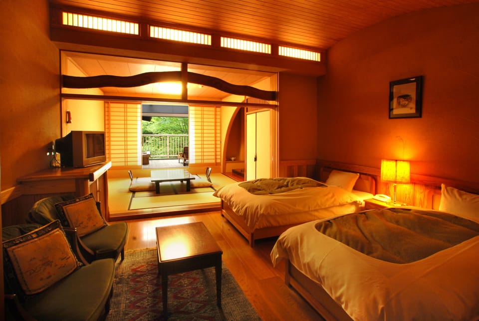 Superior Japanese-Western Style Room with Open-air Bath | In-room safe, free WiFi, bed sheets