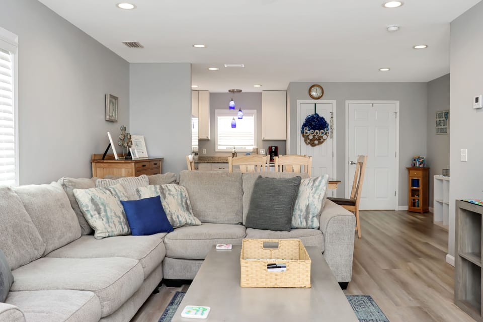 Living Area (1)