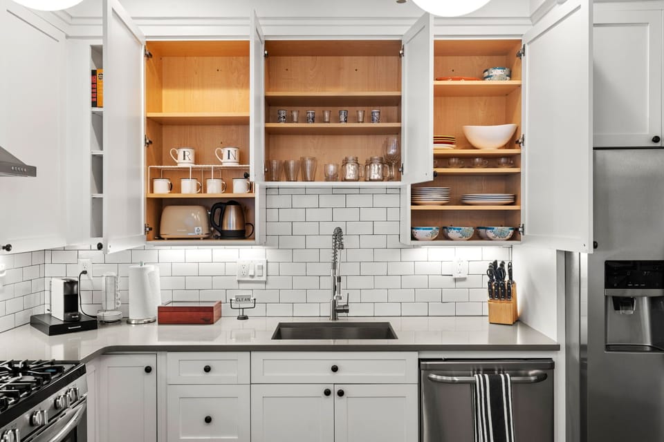 Full Kitchen