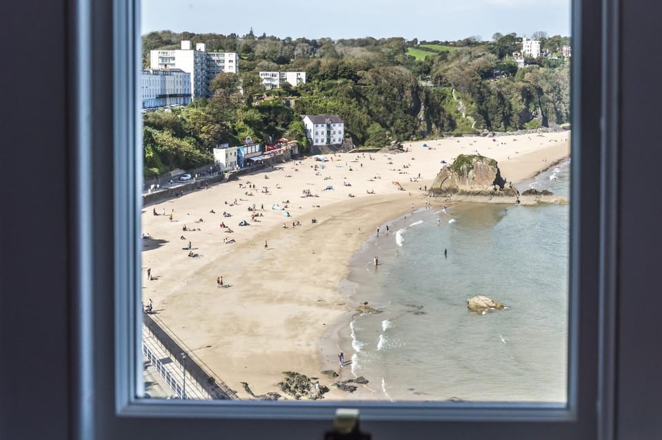 Fisherman's Catch - 2 Bedroom Apartment - Tenby (1054)