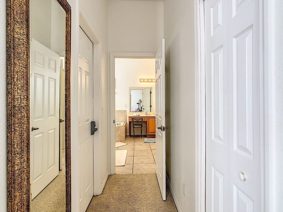 Linen closet and master en-suite bathroom 