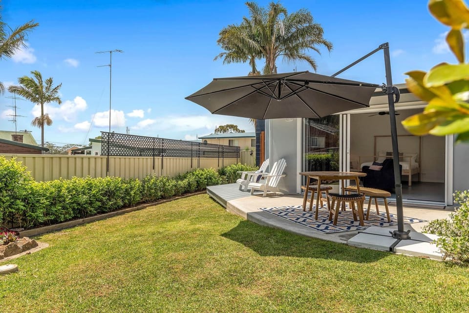 Private Garden - Studio Ocean Breeze, Huskisson, www.southcoastholidayretreats.com