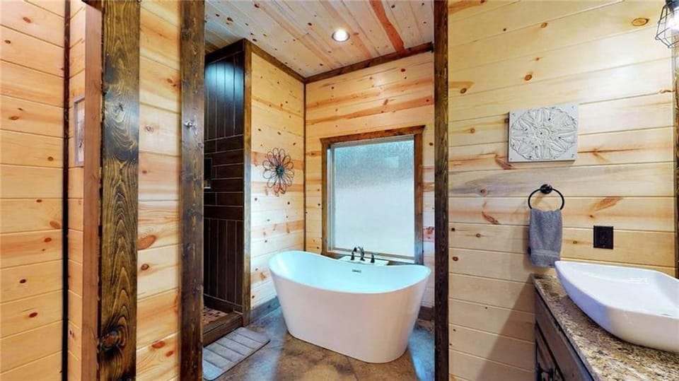 Downstairs Bathroom