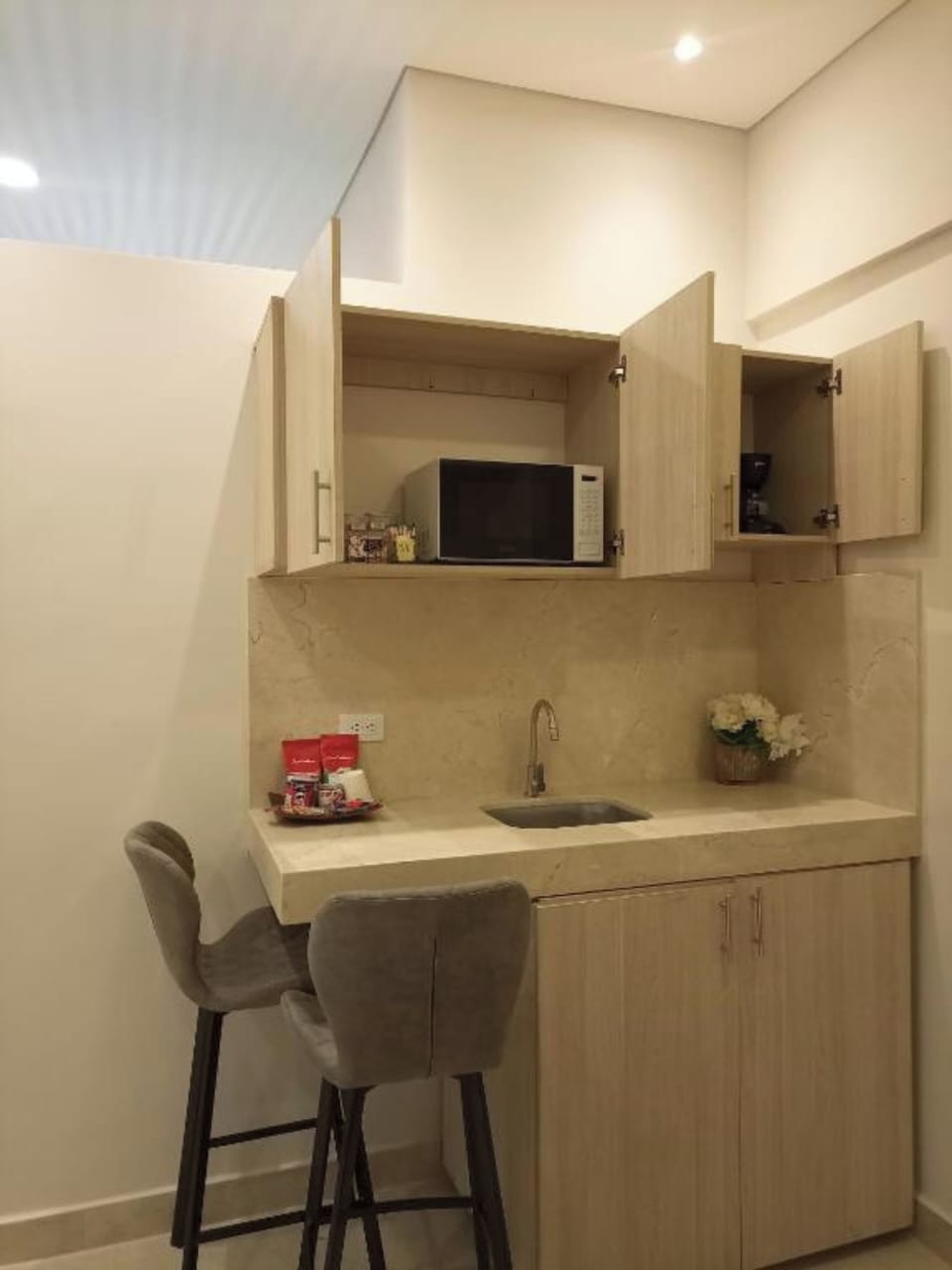 Suite, Balcony | 1 bedroom, minibar, in-room safe, desk