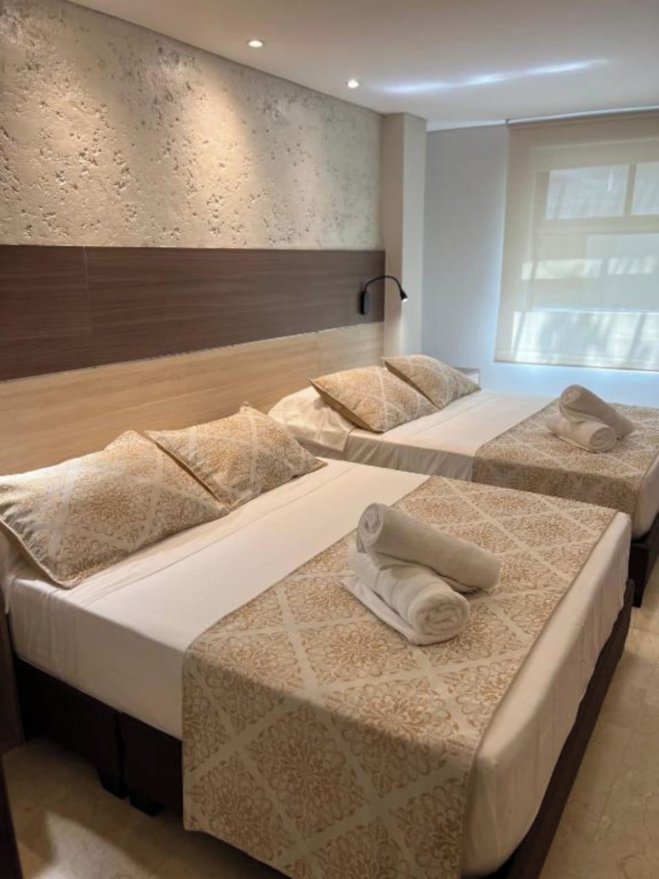Superior Twin Room | 1 bedroom, minibar, in-room safe, desk