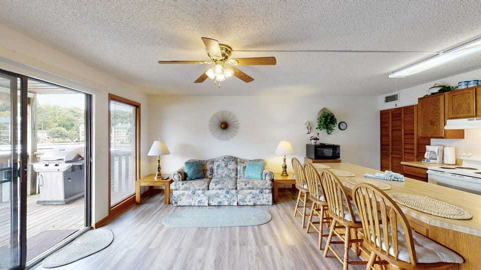 LIVING AREA AND SOFA SLEEPER