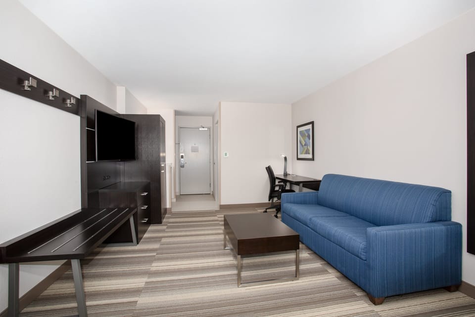 Suite, 1 Bedroom | Premium bedding, pillowtop beds, in-room safe, individually decorated