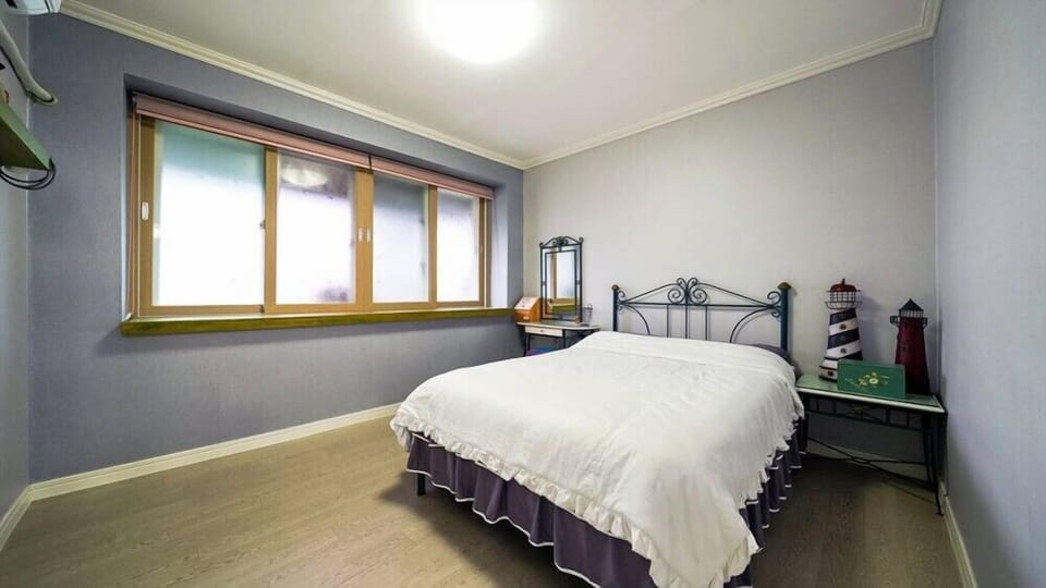 Room (Byuljang (Private)) | Free WiFi, bed sheets