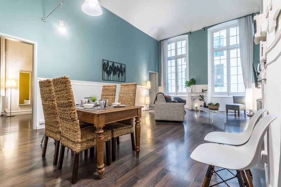 Apartment, 2 Bedrooms | In-room dining