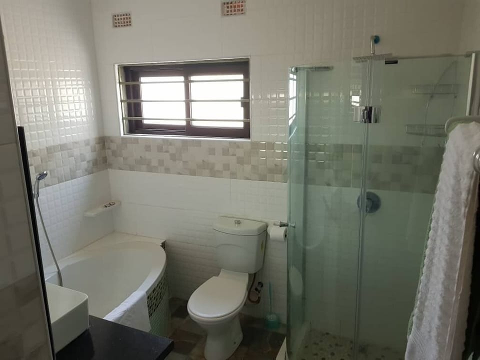 Ticheze Lodge And Car Hire Bed and Breakfast in Lusaka