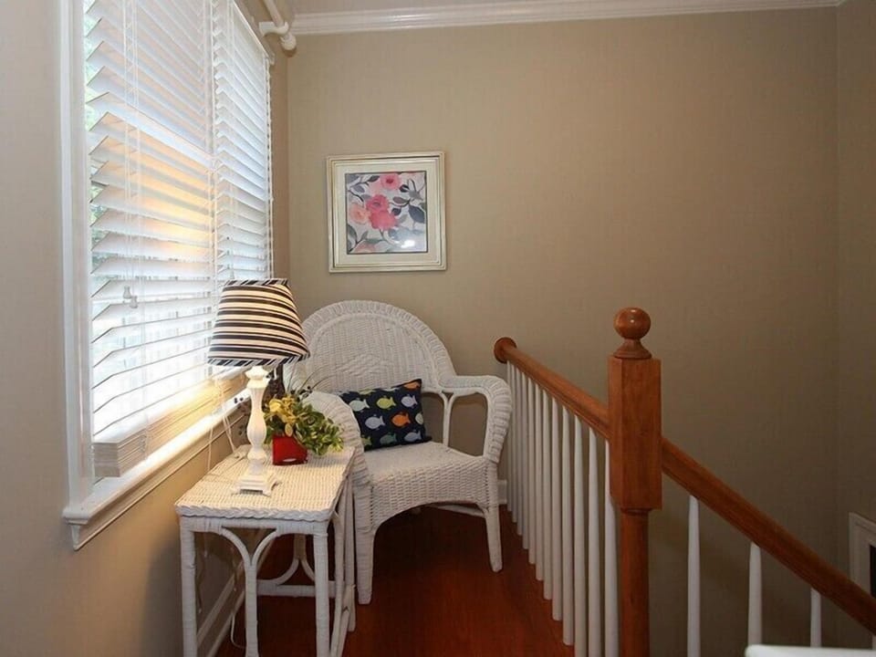 Sitting Area