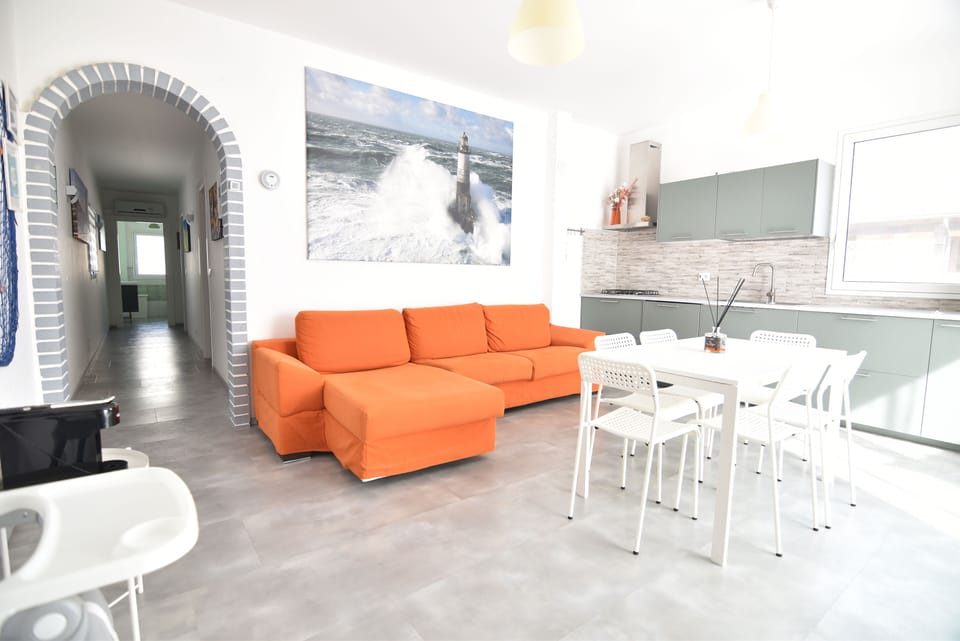 Apartment, 3 Bedrooms | Living room | Flat-screen TV