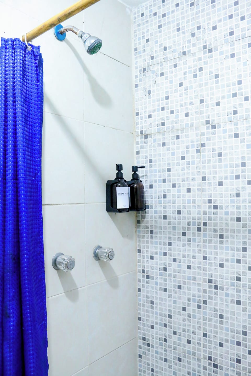 Shower, towels, soap, shampoo