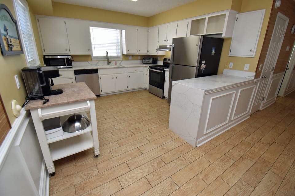 Down Kitchen