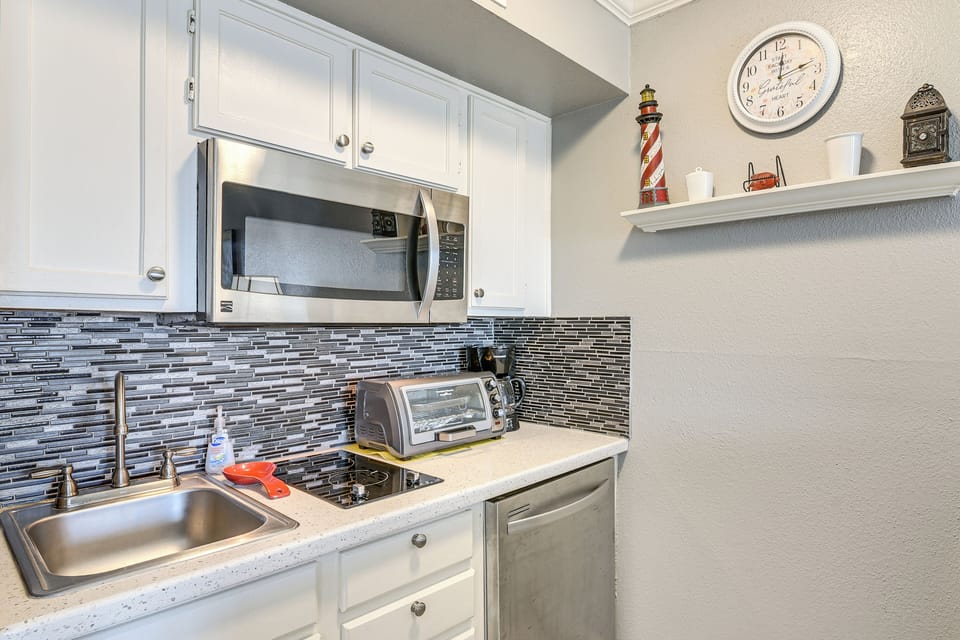 Kitchen | Blender | Coffee Maker | Cooking Basics | Toaster | Spices