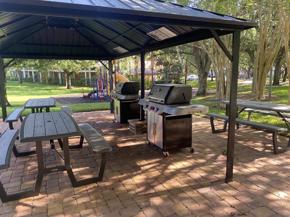 Gas BBQ grills are free for guests to use
